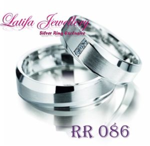 cincin tunangan emas putih perak di jari dan harganya terbaru berlian terindah couple murah simple emas putih perak di jari dan harganya terbaru palladium platina rr86